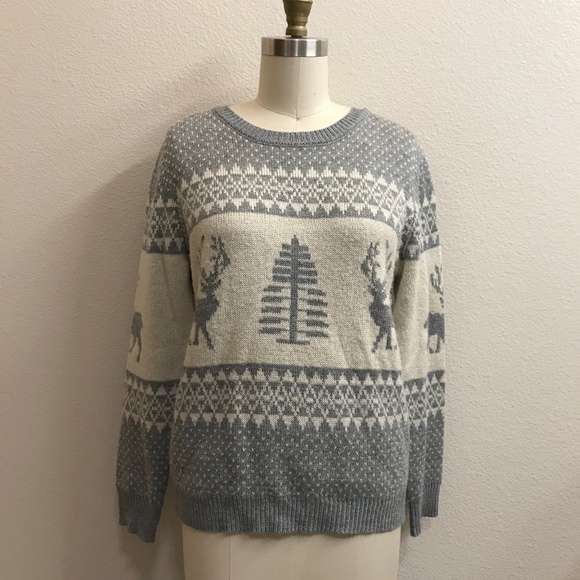 Heather Gray & Cream Holiday Reindeer Fairisle Crewneck Sweater - Picture 3 of 12